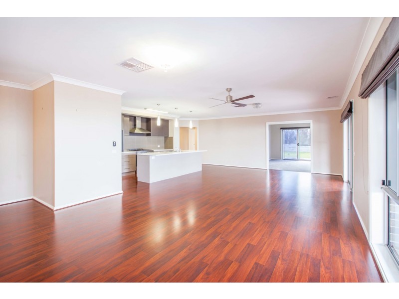 11 Toy Court, Wodonga VIC 3690