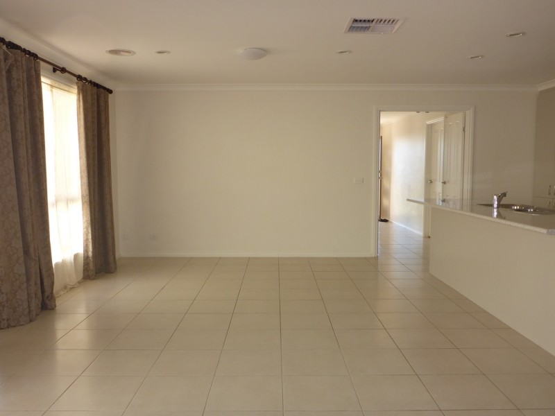 29 Victoria Cross Parade, Wodonga VIC 3690