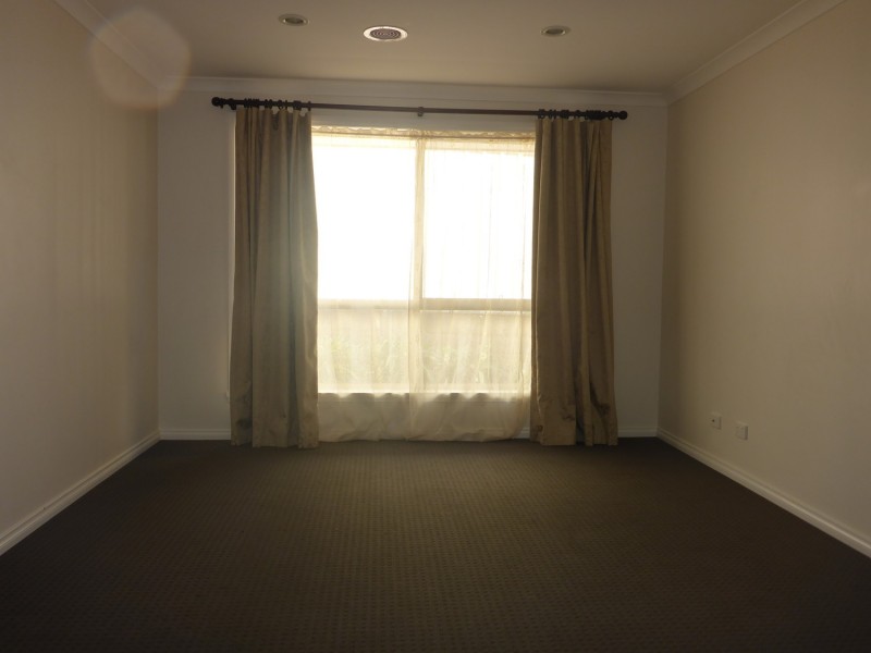 29 Victoria Cross Parade, Wodonga VIC 3690