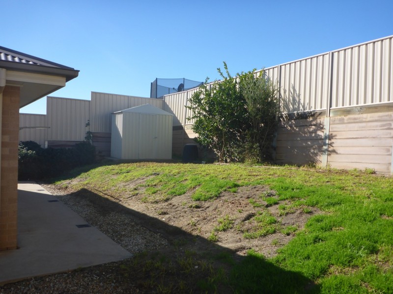 29 Victoria Cross Parade, Wodonga VIC 3690