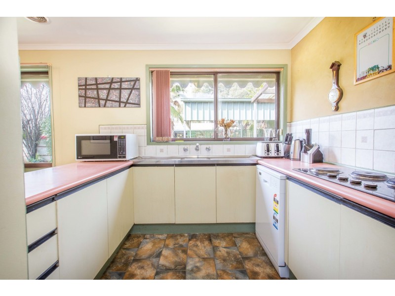 36 Kennedy Street, Howlong NSW 2643