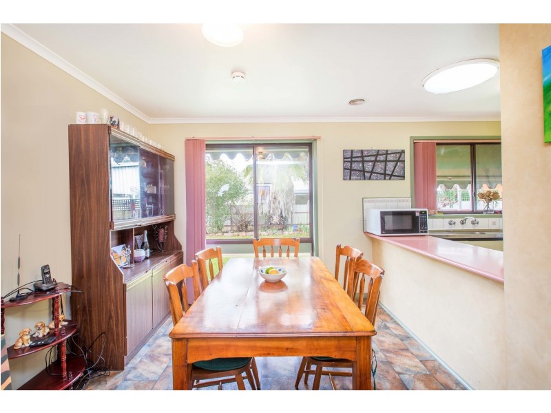 36 Kennedy Street, Howlong NSW 2643