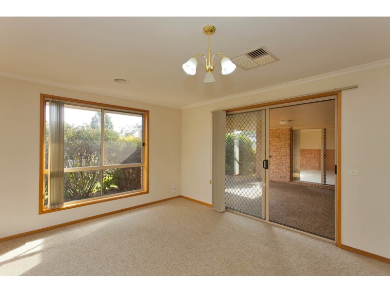 13 Dalton Avenue, Wodonga VIC 3690
