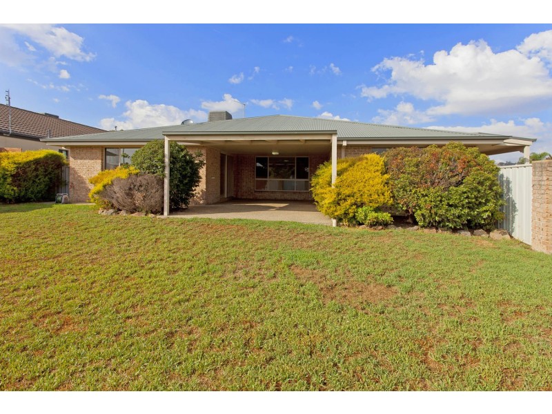13 Dalton Avenue, Wodonga VIC 3690