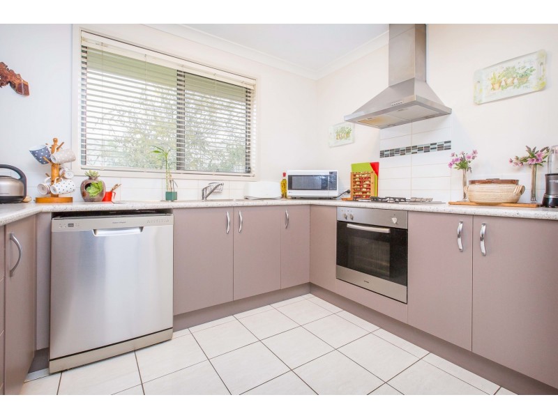 2 Lockhead Street, Leneva VIC 3691