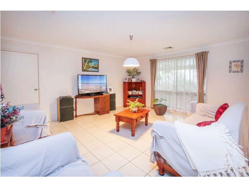 2 Lockhead Street, Leneva VIC 3691