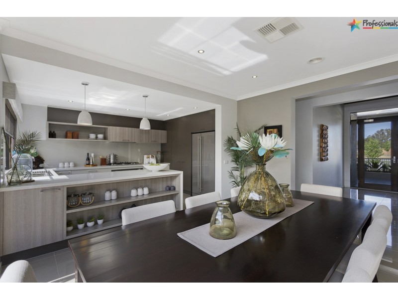 3 Riverside Boulevard, Killara VIC 3691