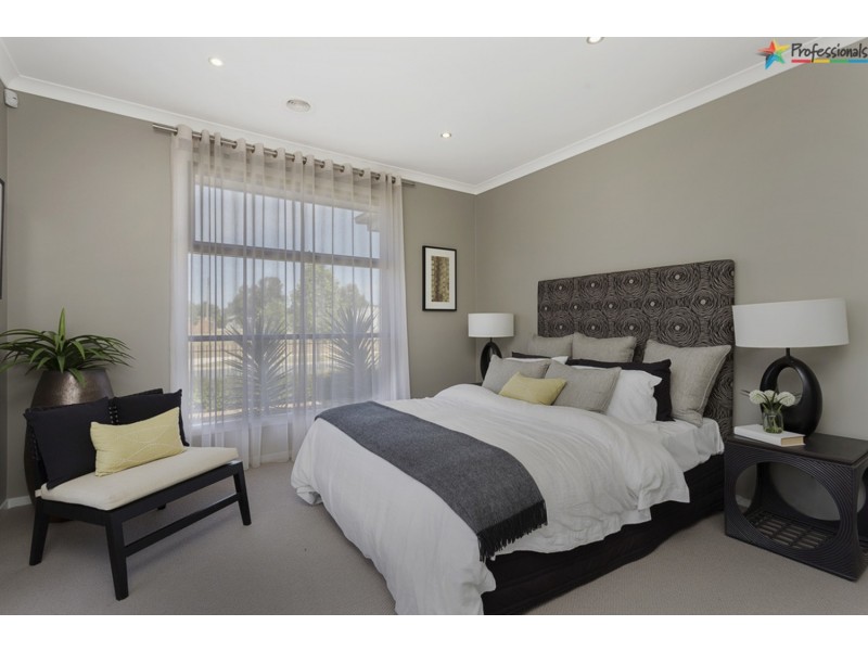 3 Riverside Boulevard, Killara VIC 3691