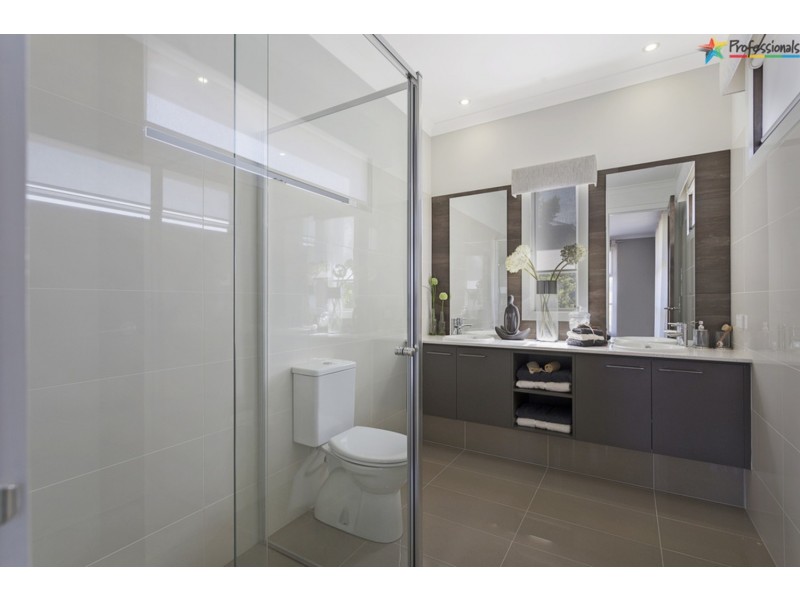 3 Riverside Boulevard, Killara VIC 3691