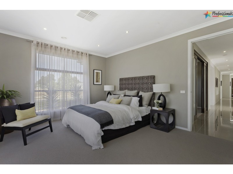 3 Riverside Boulevard, Killara VIC 3691