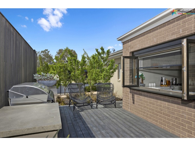 3 Riverside Boulevard, Killara VIC 3691