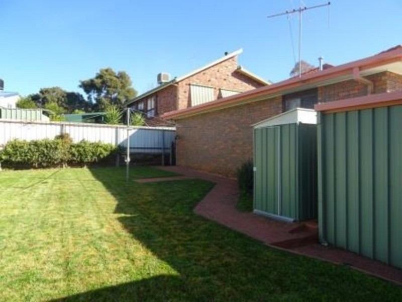 21 Bourke Crescent, Wodonga VIC 3690
