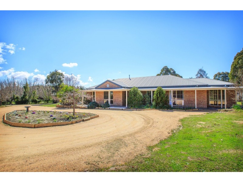 15 Lipsett Road, Thurgoona NSW 2640