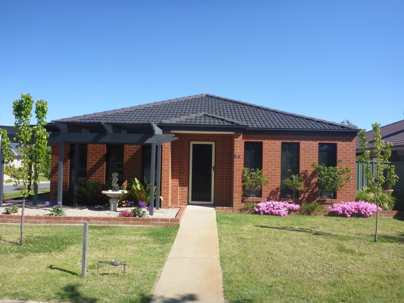 54 Victoria Cross Parade, Wodonga VIC 3690