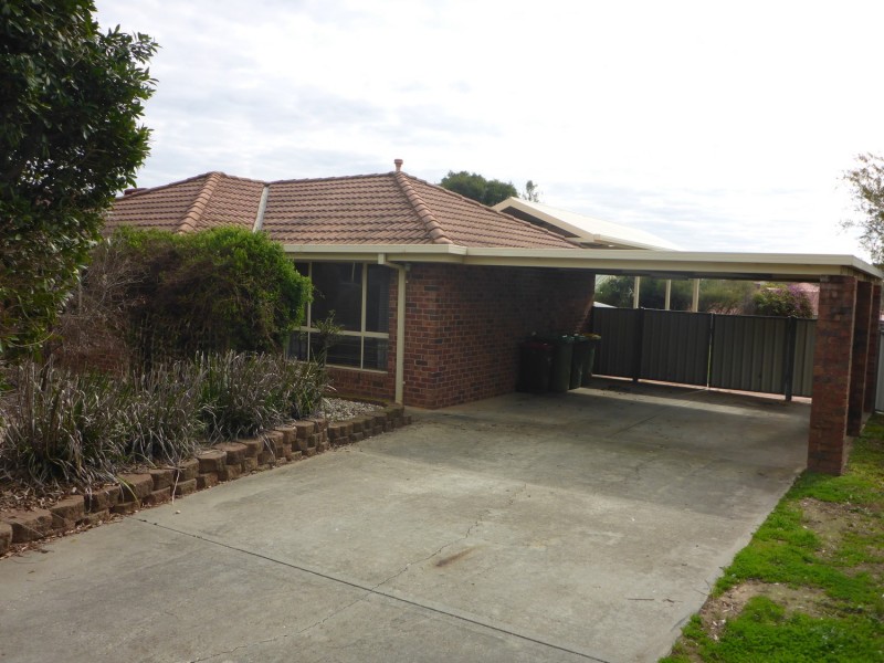 6 Azure Drive, Wodonga VIC 3690