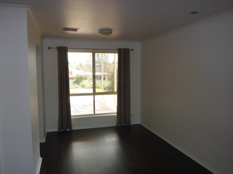 6 Azure Drive, Wodonga VIC 3690