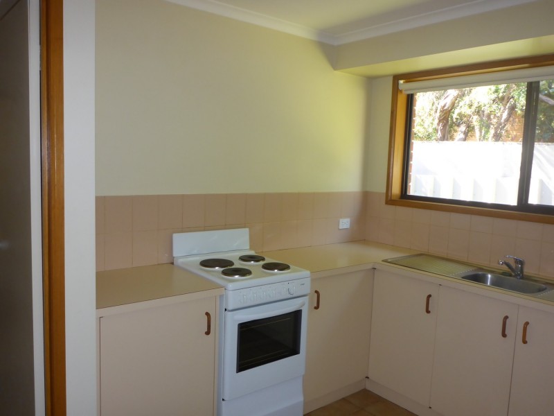 2/56 Albert Road, Chiltern VIC 3683