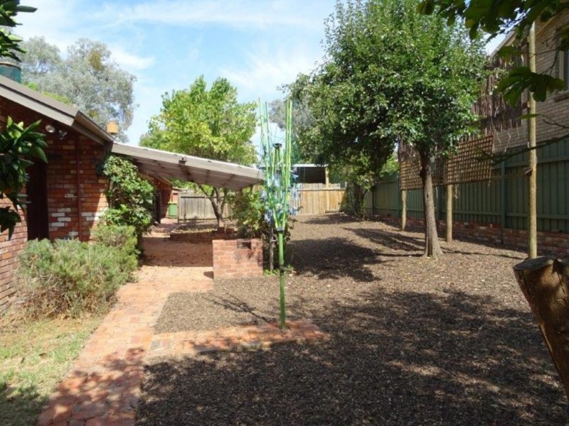 37 McFarland Road, Wodonga VIC 3690