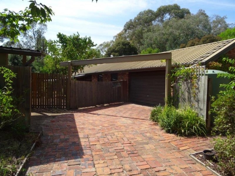 37 McFarland Road, Wodonga VIC 3690