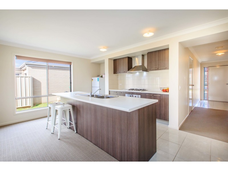 24 Victoria Cross Parade, Wodonga VIC 3690