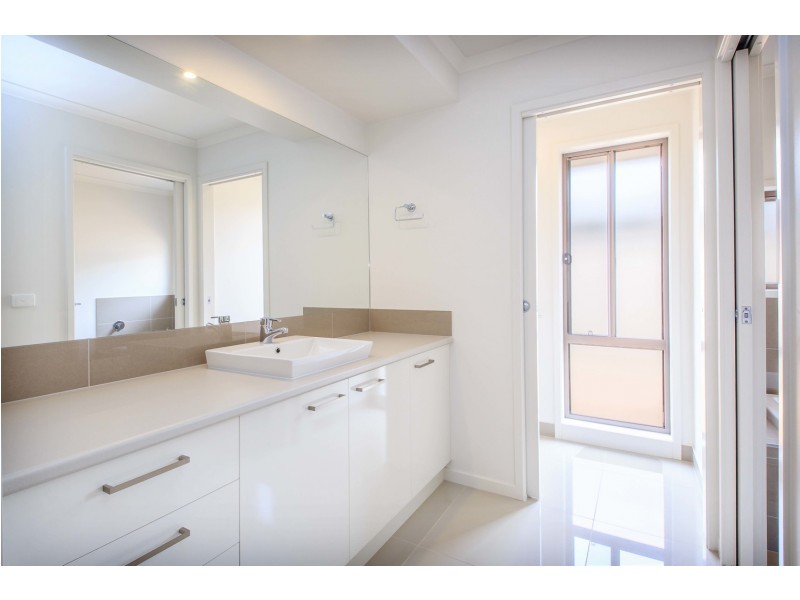 6 Gurney Crescent, Wodonga VIC 3690