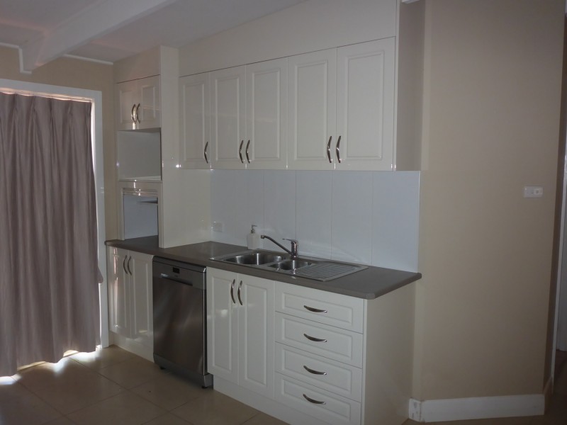 327 Mount Street, Albury NSW 2640