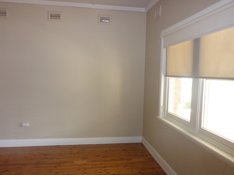 327 Mount Street, Albury NSW 2640