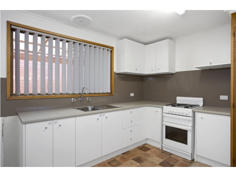 24 Conness Street, Chiltern VIC 3683