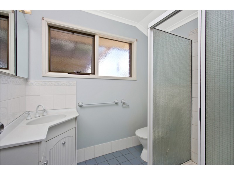 13 Robert Crescent, Wodonga VIC 3690