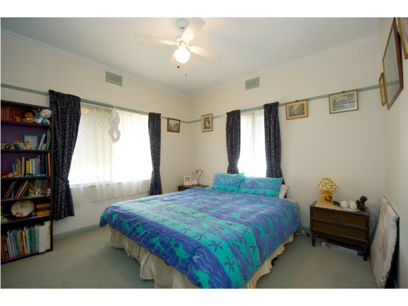 8 Pollard Street, Wodonga VIC 3690