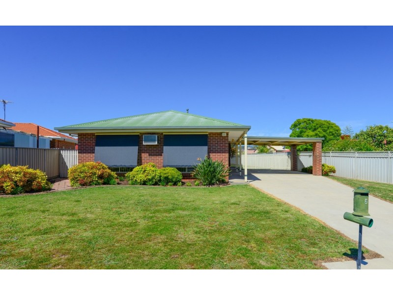 2 Edinburgh Circuit, Wodonga VIC 3690