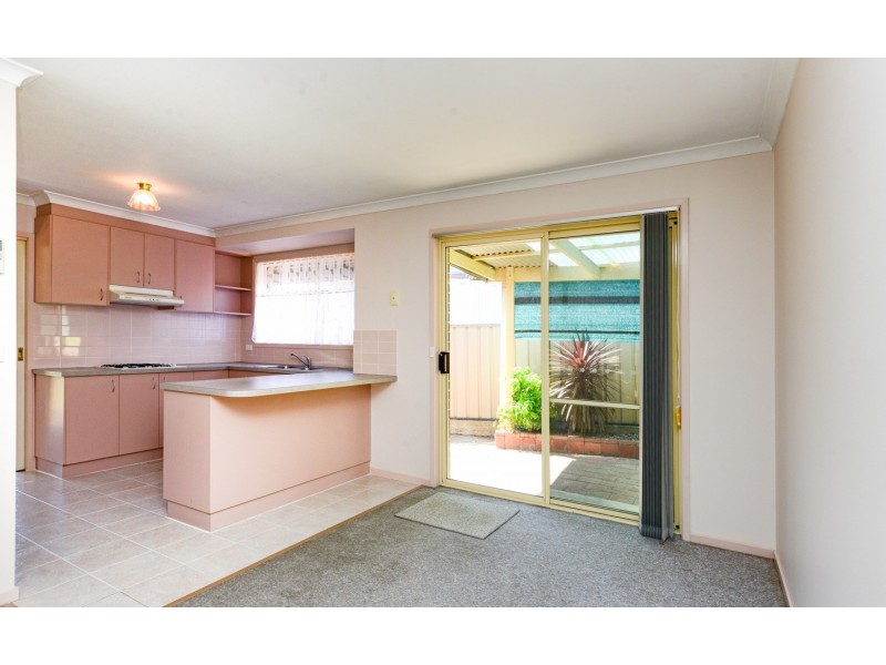 2 Edinburgh Circuit, Wodonga VIC 3690