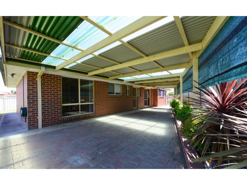 2 Edinburgh Circuit, Wodonga VIC 3690