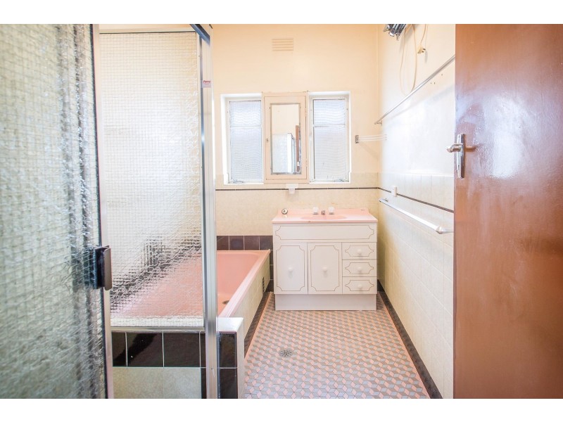 261 Beechworth Road, Wodonga VIC 3690