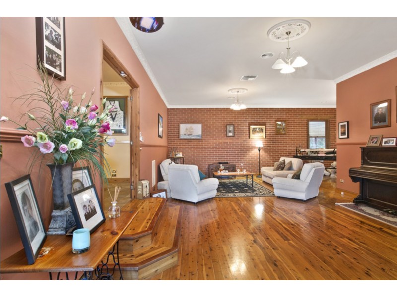 21 Avondale Drive, Wodonga VIC 3690