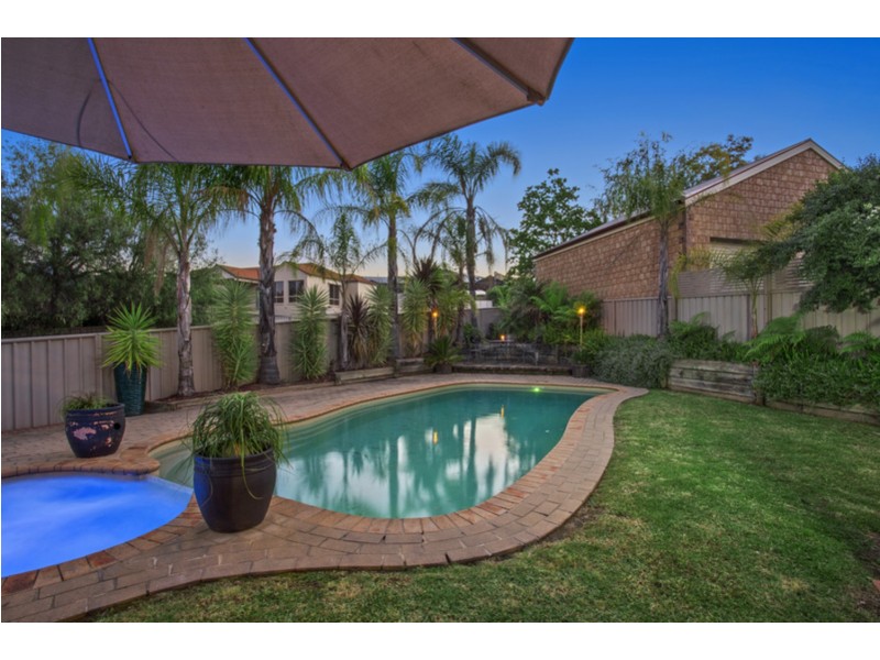 21 Avondale Drive, Wodonga VIC 3690