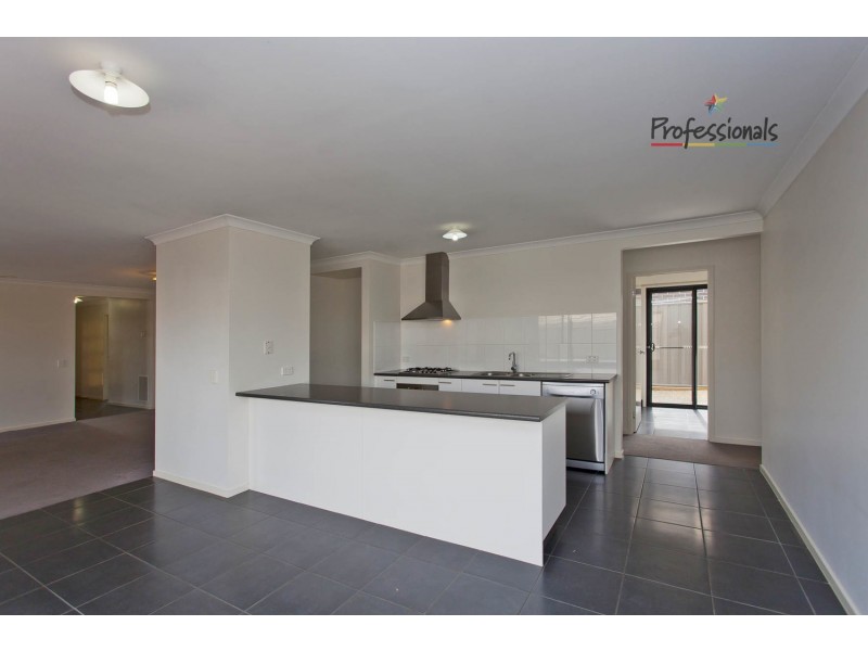 14 Silky Oak Avenue, Wodonga VIC 3690