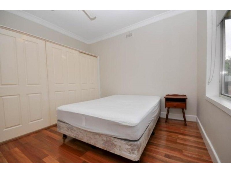 1/4 Hill Street, Wodonga VIC 3690