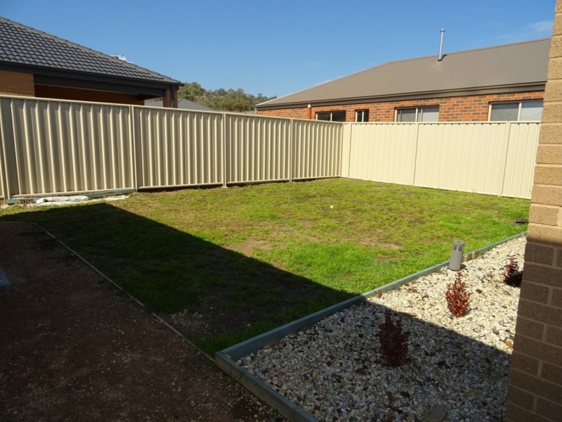 33 Peeler Street, Wodonga VIC 3690