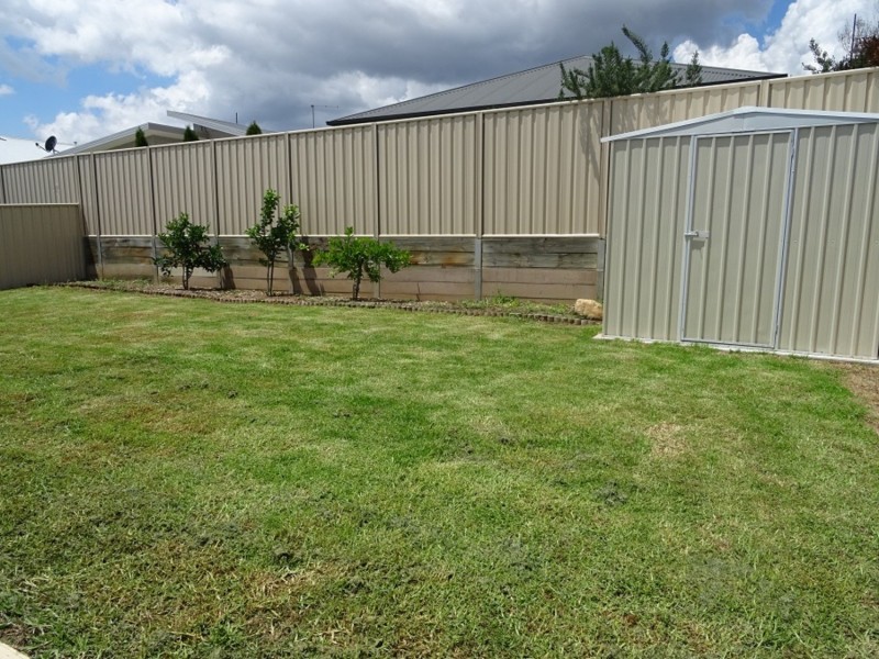 51 Inwood Crescent, Wodonga VIC 3690
