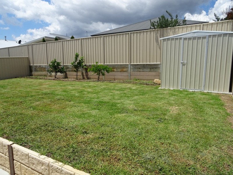 51 Inwood Crescent, Wodonga VIC 3690