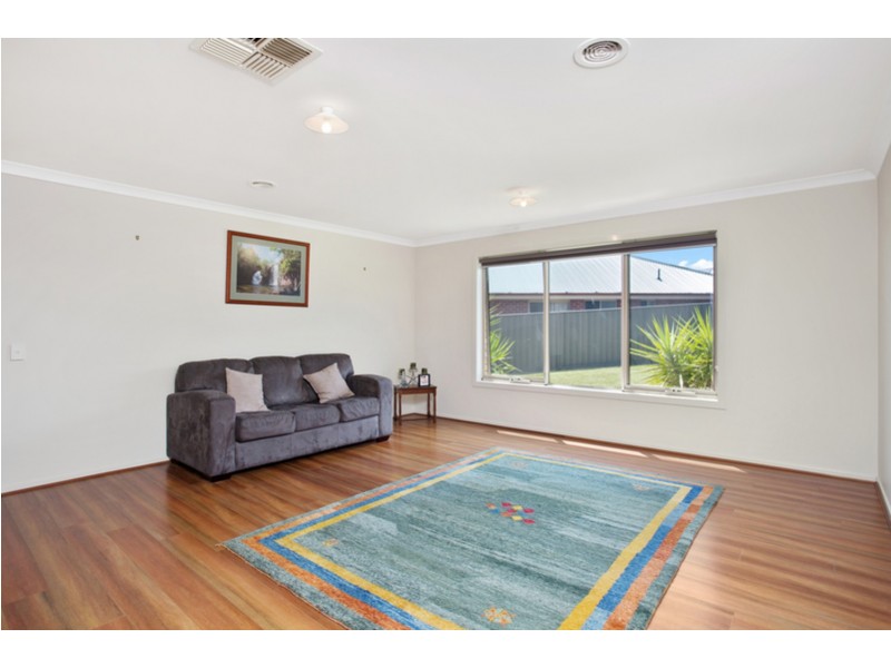 34 Lysterfield Lane, Wodonga VIC 3690