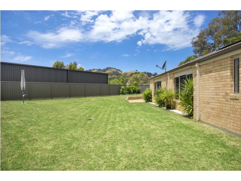 34 Lysterfield Lane, Wodonga VIC 3690