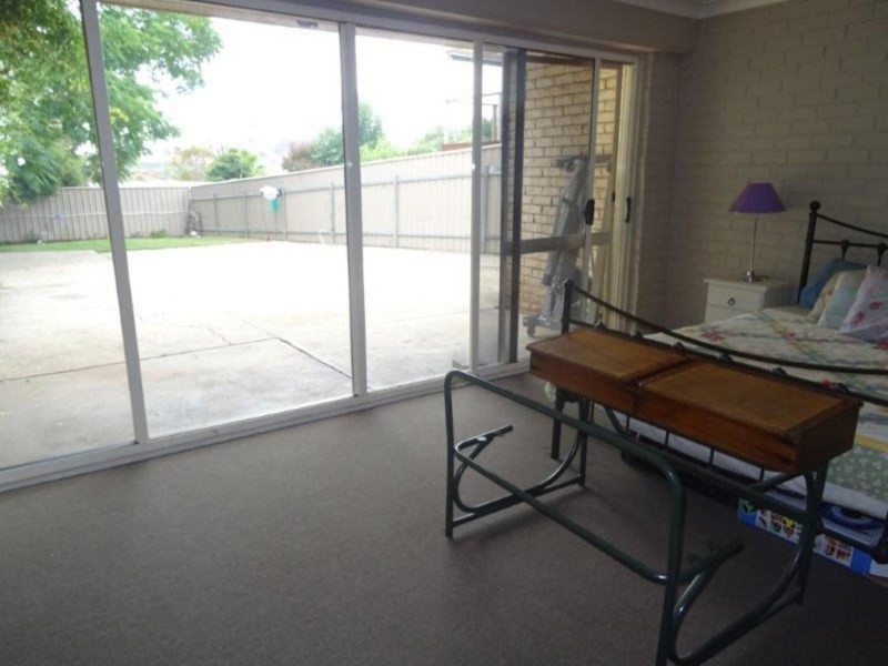 16 Dwyer Crescent, Bellbridge VIC 3691