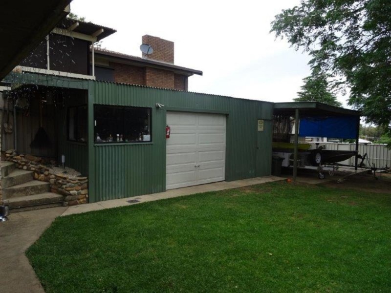 16 Dwyer Crescent, Bellbridge VIC 3691