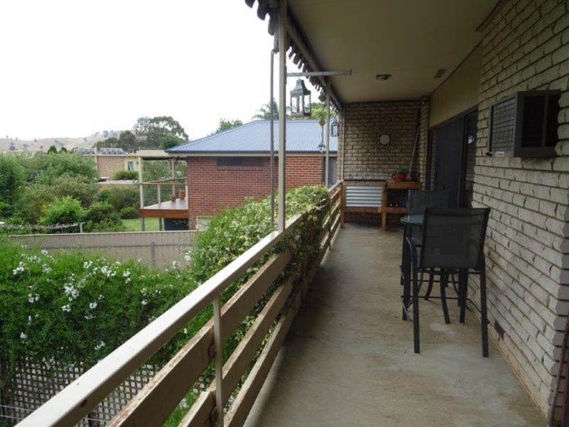 16 Dwyer Crescent, Bellbridge VIC 3691