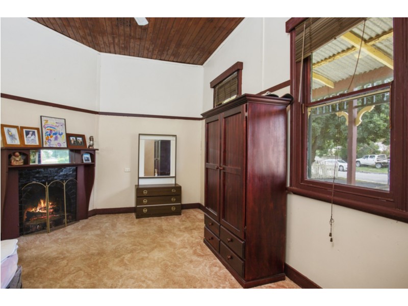 20 Barkly Street, Chiltern VIC 3683