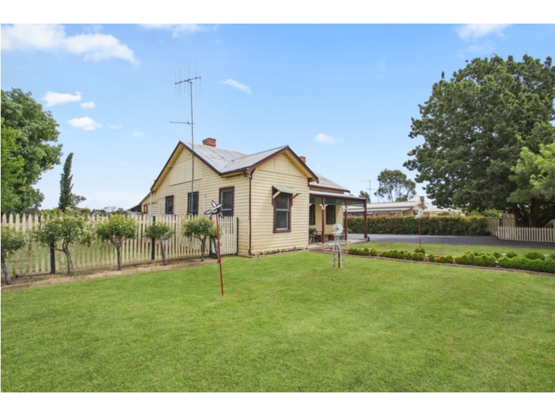 20 Barkly Street, Chiltern VIC 3683