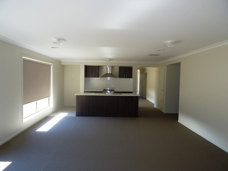 17 Perkins Street, Killara VIC 3691