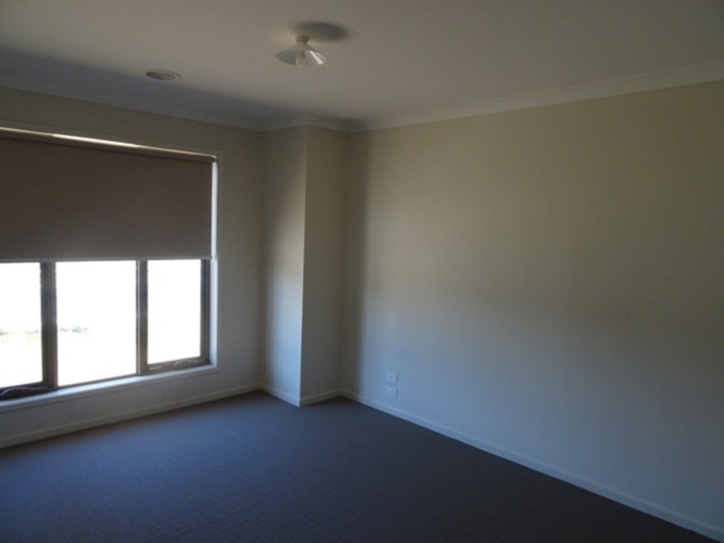 17 Perkins Street, Killara VIC 3691